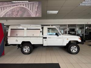 Toyota Land Cruiser 79 4.0 V6 single cab - Image 3