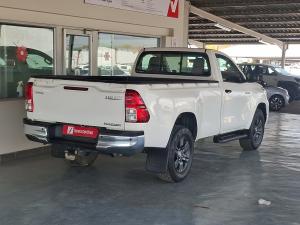 Toyota Hilux 2.4GD-6 single cab Raider manual - Image 2
