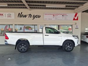 Toyota Hilux 2.4GD-6 single cab Raider manual - Image 3