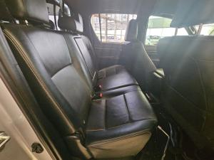 Toyota Hilux 2.8GD-6 double cab 4x4 Legend 50 auto - Image 16