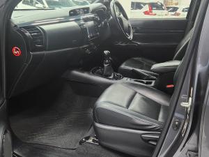 Toyota Hilux 2.8GD-6 double cab 4x4 Legend 50 - Image 7