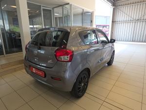 Toyota Vitz 1.0 XR auto - Image 2