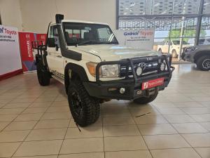 Toyota Land Cruiser 79 4.0 V6 single cab - Image 1