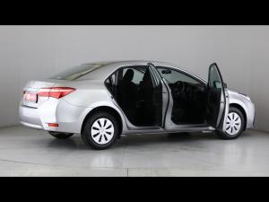 Toyota Corolla Quest 1.8 Plus manual - Image 16