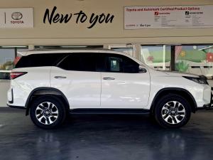 Toyota Fortuner 2.8GD-6 4x4 VX - Image 3