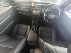 Toyota Hilux 2.8GD-6 Xtra cab Legend auto - Image 9