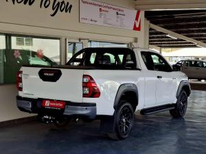 Toyota Hilux 2.8GD-6 Xtra cab Legend auto - Image 2