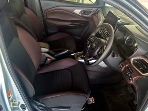 Toyota Starlet Cross 1.5 XR auto - Image 7