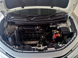 Toyota Starlet Cross 1.5 XR auto - Image 13