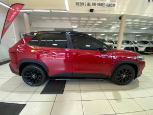 Toyota Corolla Cross 1.8 GR-S Hybrid - Image 3