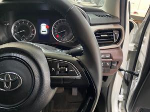 Toyota Starlet Cross 1.5XR automatic - Image 10