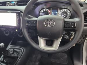 Toyota Hilux 2.4 GD-6 RB RaiderE/CAB - Image 8