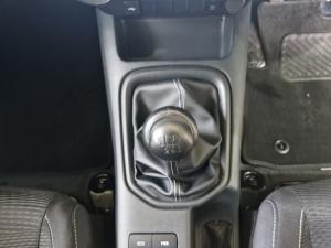 Toyota Hilux 2.4 GD-6 RB RaiderE/CAB - Image 12