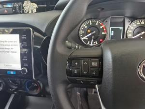 Toyota Hilux 2.4 GD-6 RB RaiderE/CAB - Image 9
