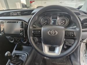 Toyota Hilux 2.4 GD-6 Raider 4X4D/C - Image 8