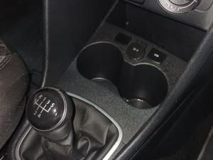 Volkswagen Polo Vivo 1.6 Style - Image 10