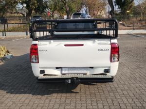 Toyota Hilux 2.0 VvtiP/U Single Cab - Image 5