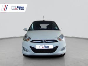 Hyundai i10 1.1 GLS/MOTION - Image 2