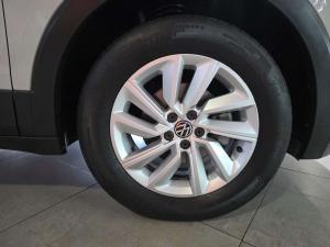 Volkswagen T-CROSS 1.0 TSI Comfortline DSG - Image 19