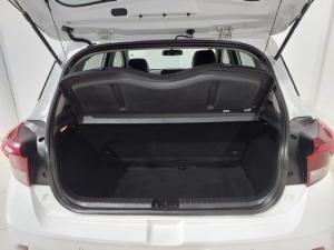 Hyundai Grand i10 1.0 Premium hatch - Image 4