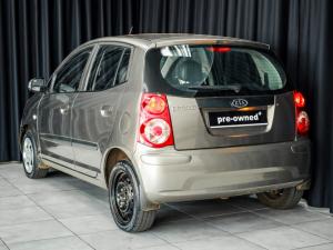 Kia Picanto 1.1 Striker auto - Image 5