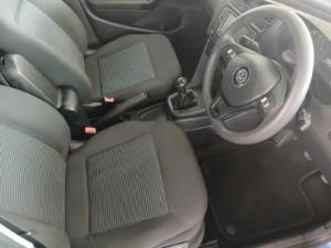 Volkswagen Polo Vivo hatch 1.4 Trendline - Image 7