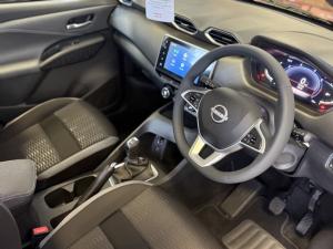 Nissan Magnite 1.0 Acenta auto - Image 8