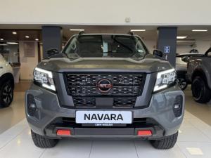 Nissan Navara 2.5DDTi double cab Pro-4X 4x4 - Image 3