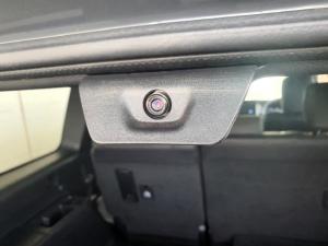 Toyota Land Cruiser Prado 2.8GD VX-R - Image 19