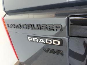 Toyota Land Cruiser Prado 2.8GD VX-R - Image 21
