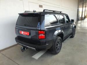 Toyota Land Cruiser Prado 2.8GD VX-R - Image 4