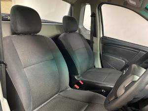 Nissan NP200 1.6i safety pack (aircon) - Image 7