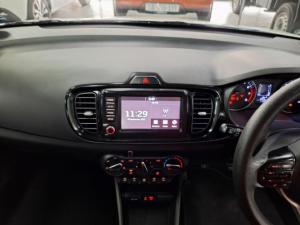 Kia Pegas 1.4 LX manual - Image 10