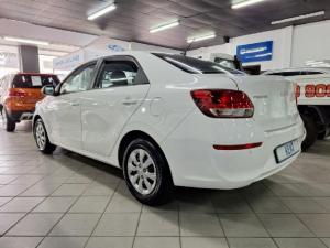 Kia Pegas 1.4 LX manual - Image 3