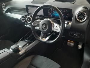 Mercedes-Benz GLB GLB220d 4Matic Progressive - Image 8