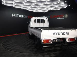 Hyundai H-100 Bakkie 2.6D deck - Image 4