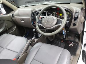 Hyundai H-100 Bakkie 2.6D deck - Image 8
