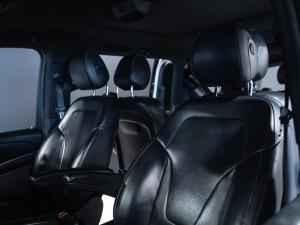 Mercedes-Benz V-Class V250d AMG Line - Image 12