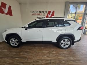Toyota RAV4 2.0 GX auto - Image 15