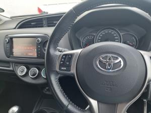Toyota Yaris 1.3 - Image 8