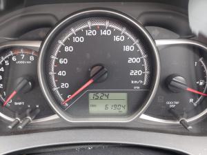Toyota Yaris 1.3 - Image 9