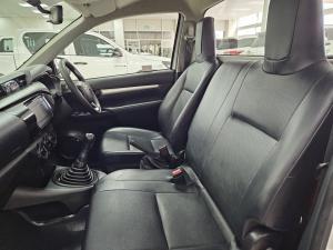 Toyota Hilux 2.4GD single cab S (aircon) - Image 11