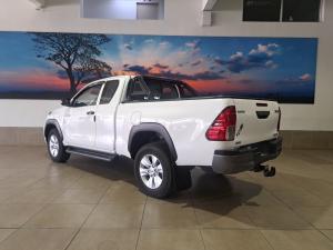 Toyota Hilux 2.4GD-6 Xtra cab SRX - Image 9