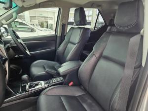 Toyota Fortuner 2.4GD-6 auto - Image 12