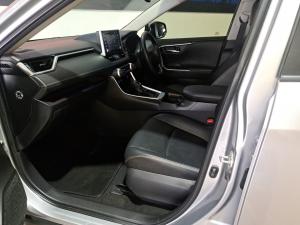 Toyota RAV4 2.0 VX - Image 7
