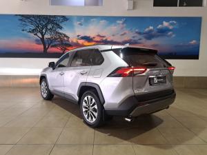 Toyota RAV4 2.0 VX - Image 9