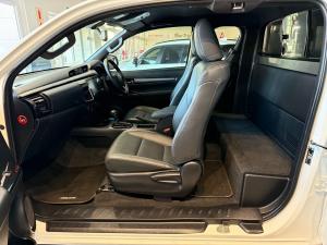 Toyota Hilux 2.8GD-6 Xtra cab Legend auto - Image 7