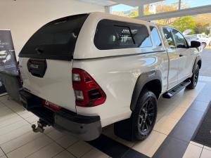 Toyota Hilux 2.8GD-6 Xtra cab Legend auto - Image 2