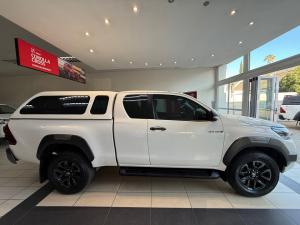 Toyota Hilux 2.8GD-6 Xtra cab Legend auto - Image 3