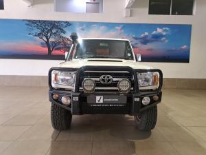 Toyota Land Cruiser 79 4.5D-4D V8 double cab LX - Image 4